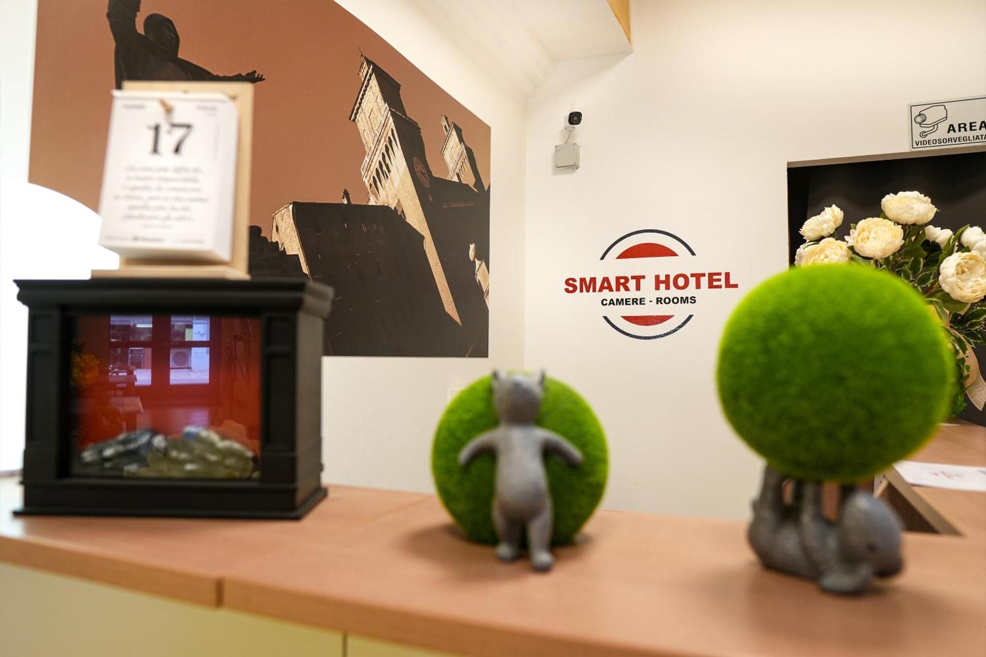 Smart Hotel 페라라 외부 사진