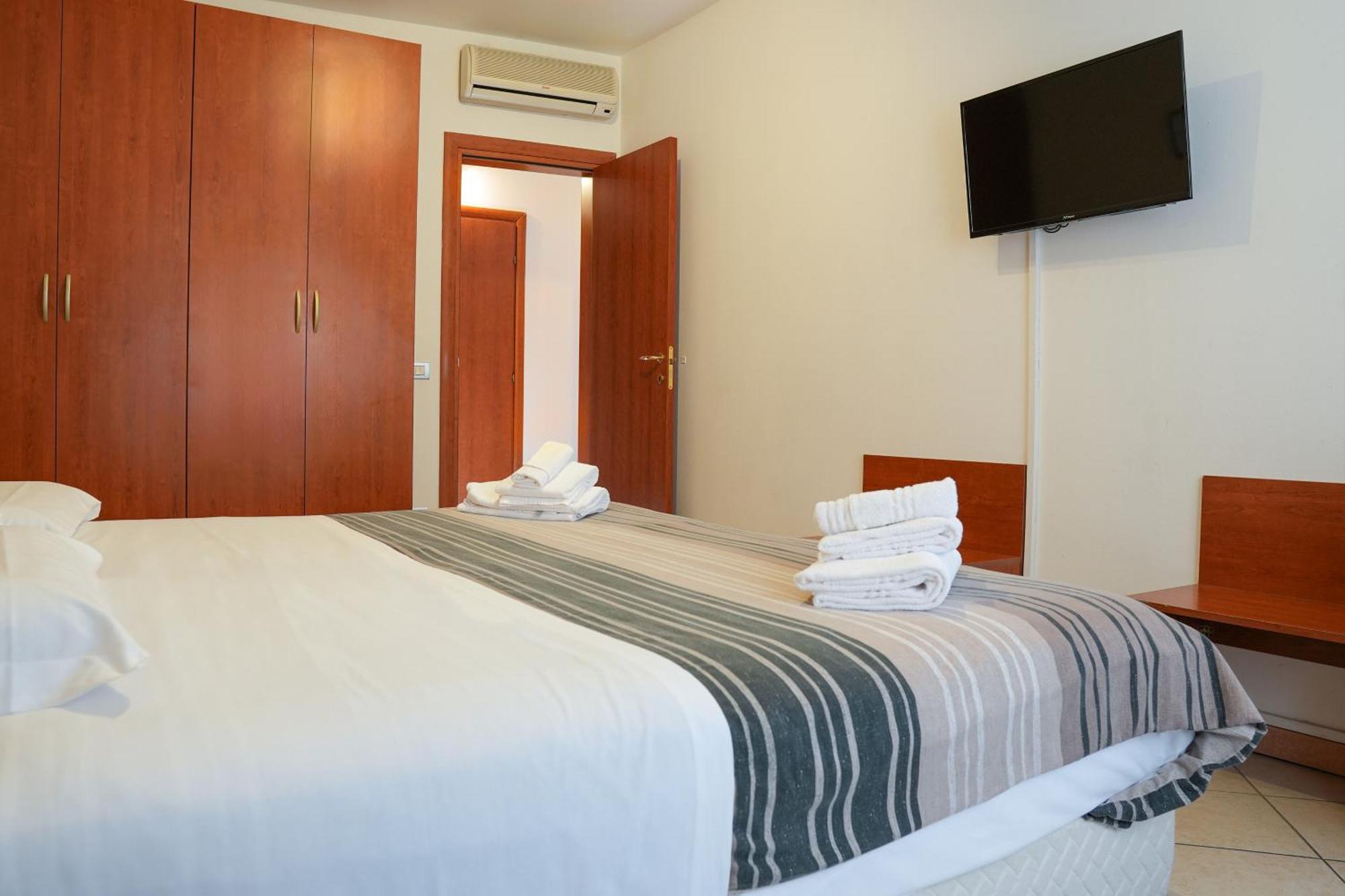 Smart Hotel 페라라 외부 사진